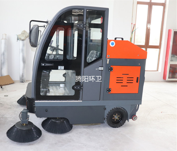 山东嘉云扫地车