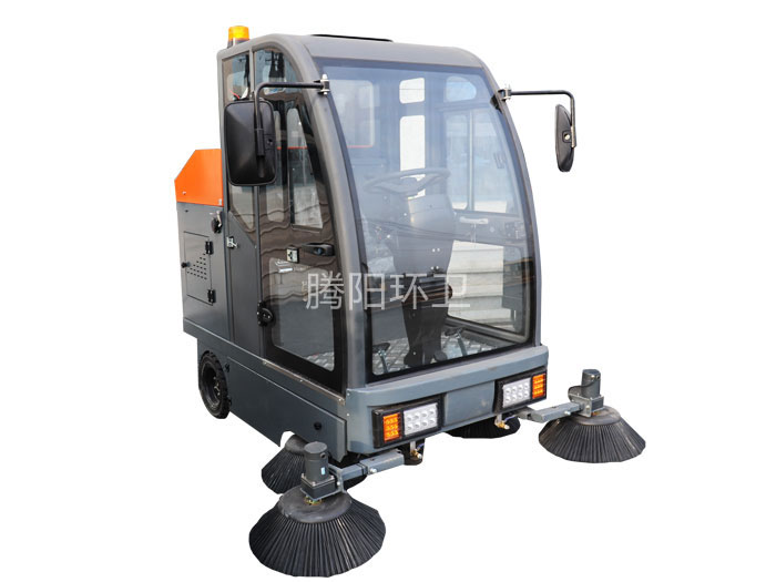 山东嘉云电动扫地车