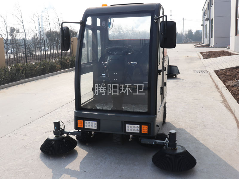 山东嘉云电动扫地车